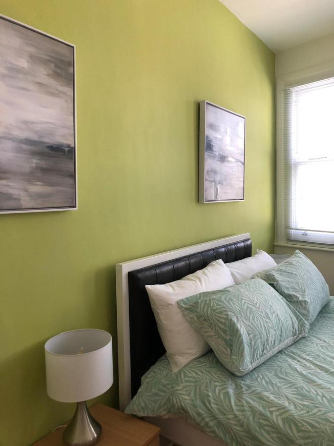 Capital Host- Apartments Euston London Ngoại thất bức ảnh