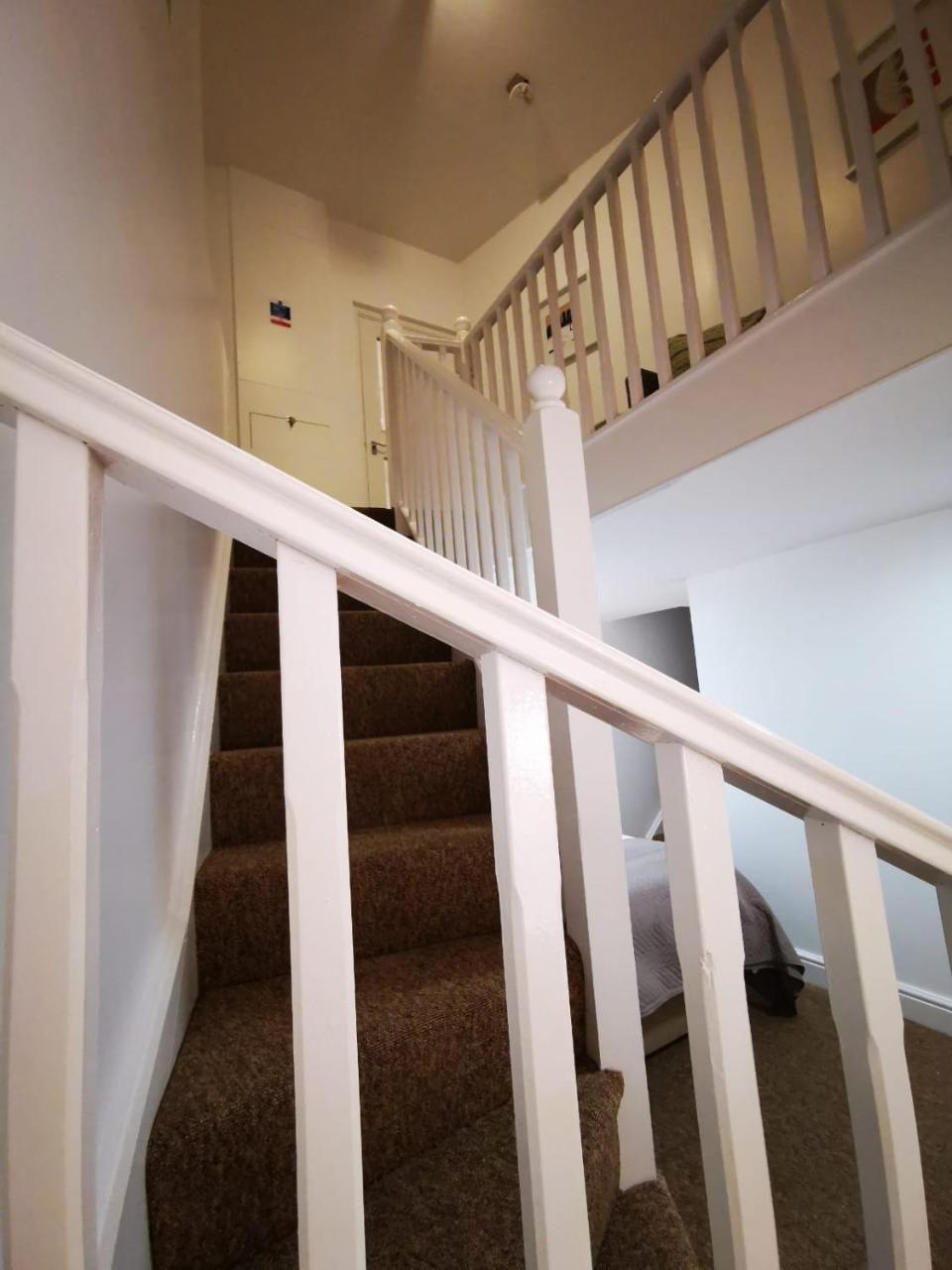 Capital Host- Apartments Euston London Ngoại thất bức ảnh