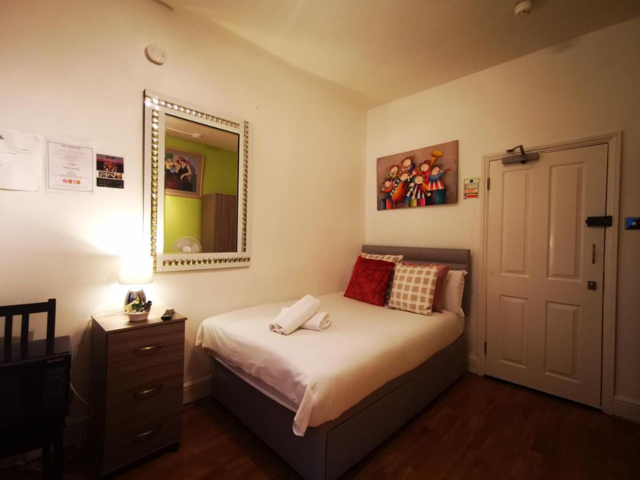 Capital Host- Apartments Euston London Ngoại thất bức ảnh