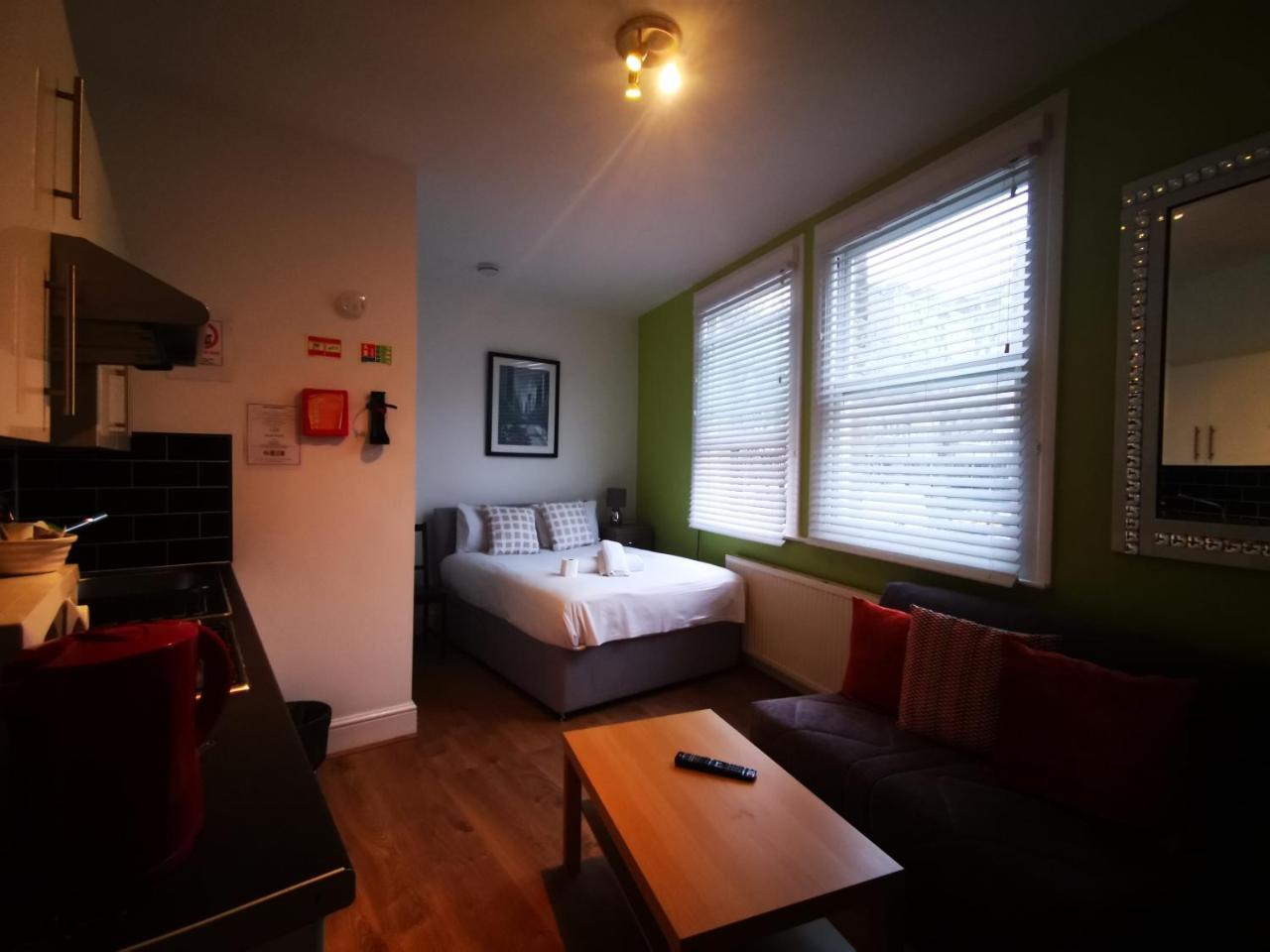 Capital Host- Apartments Euston London Ngoại thất bức ảnh